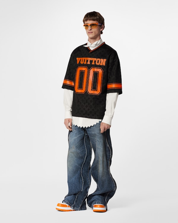 Monogram Sporty VNeck TShirt ReadytoWear LOUIS VUITTON